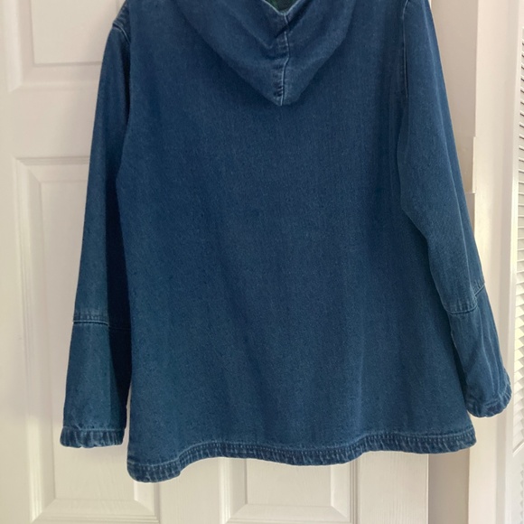 Soft & Comfy Lined Denim Jacket - Picture 2 of 8